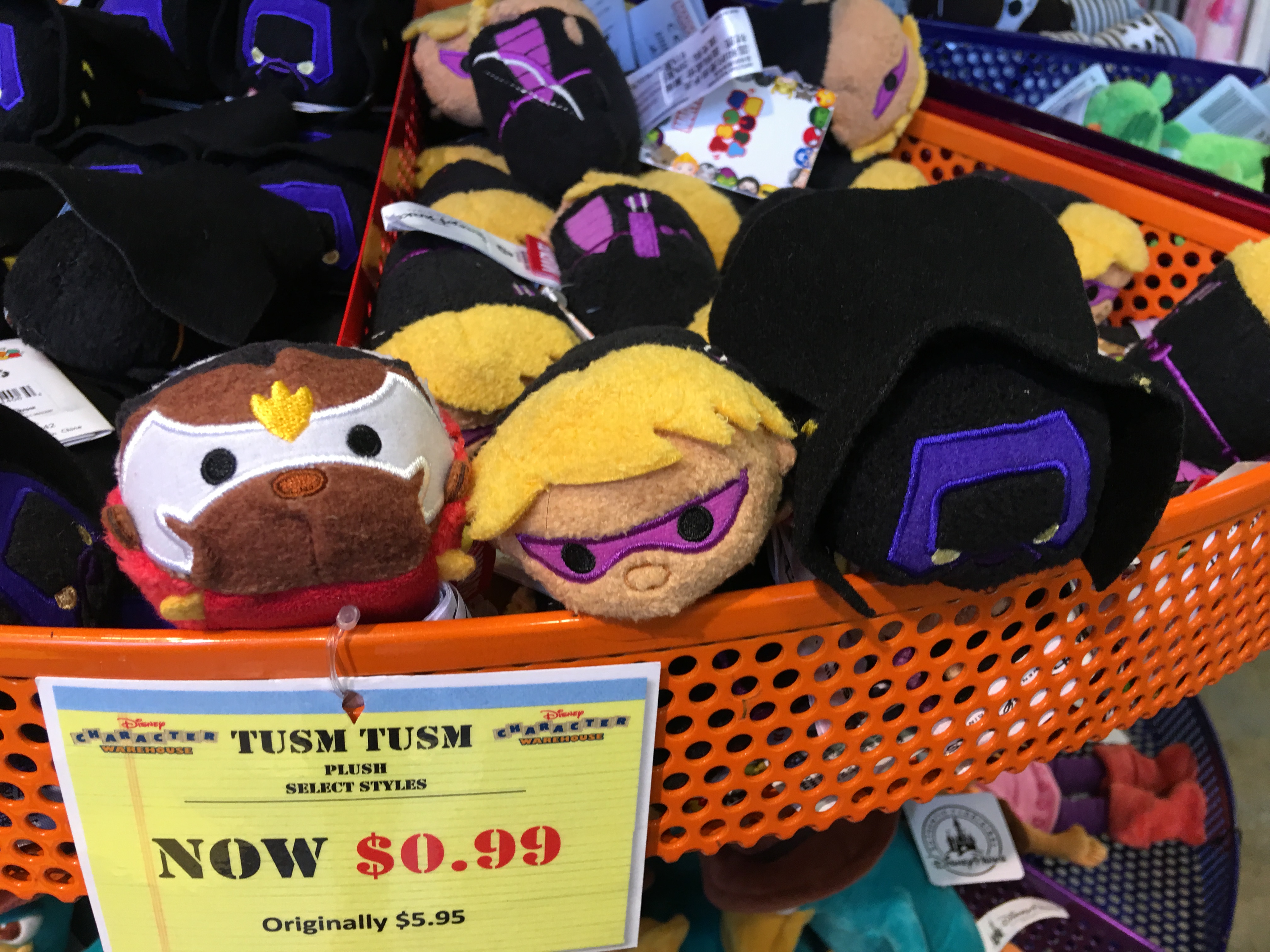 ALERT! Look At These Adorable Backpack Keychains We Spotted in Walt Disney  World
