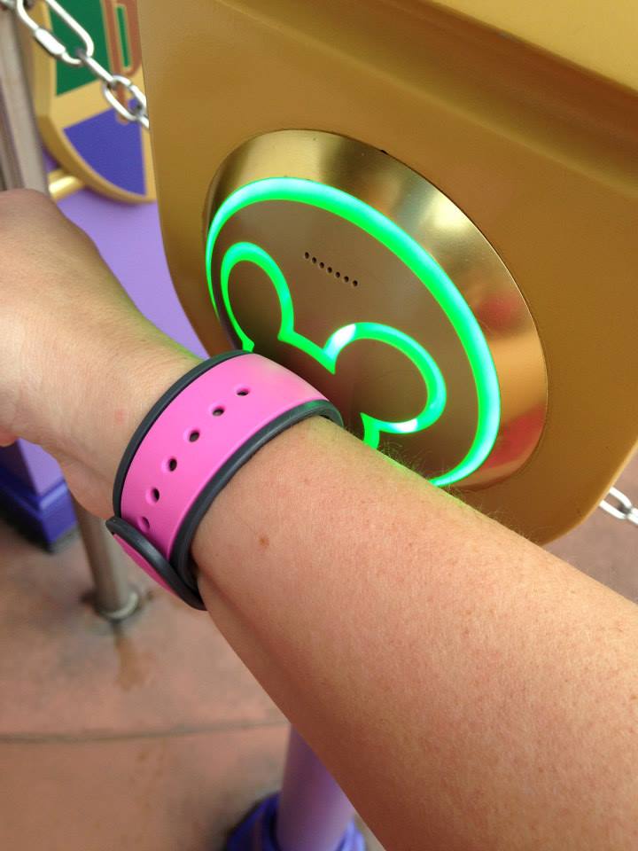 Disney world fastpass on sale bracelets