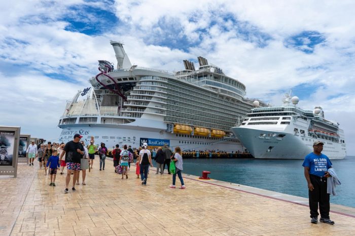 Royal Caribbean Cruise Line - Century Travel