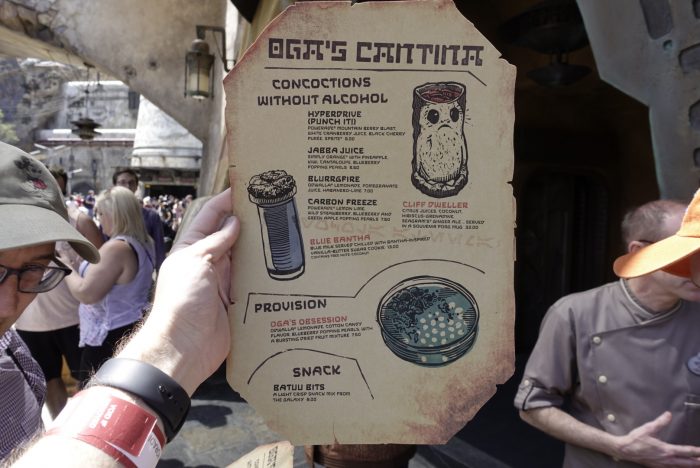 Hollywood Studios: Oga's Cantina — Disney Booze Guide