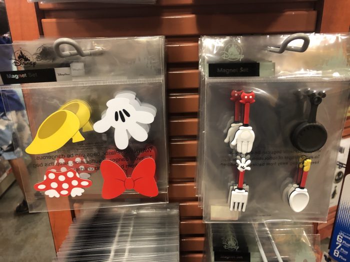 Disney Magnet Set - Mickey Mouse Kitchen Utensils