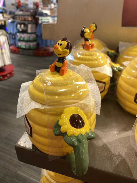 https://touringplans.com/blog/wp-content/uploads/2020/03/EPCOT-Flower-and-Garden-Spike-The-Bee-Mug-2-525x700.jpg