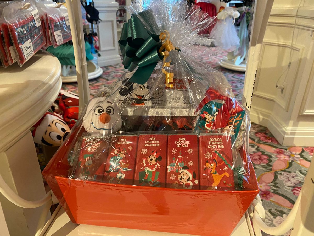 Christmas With Mickey Mouse Gift Basket