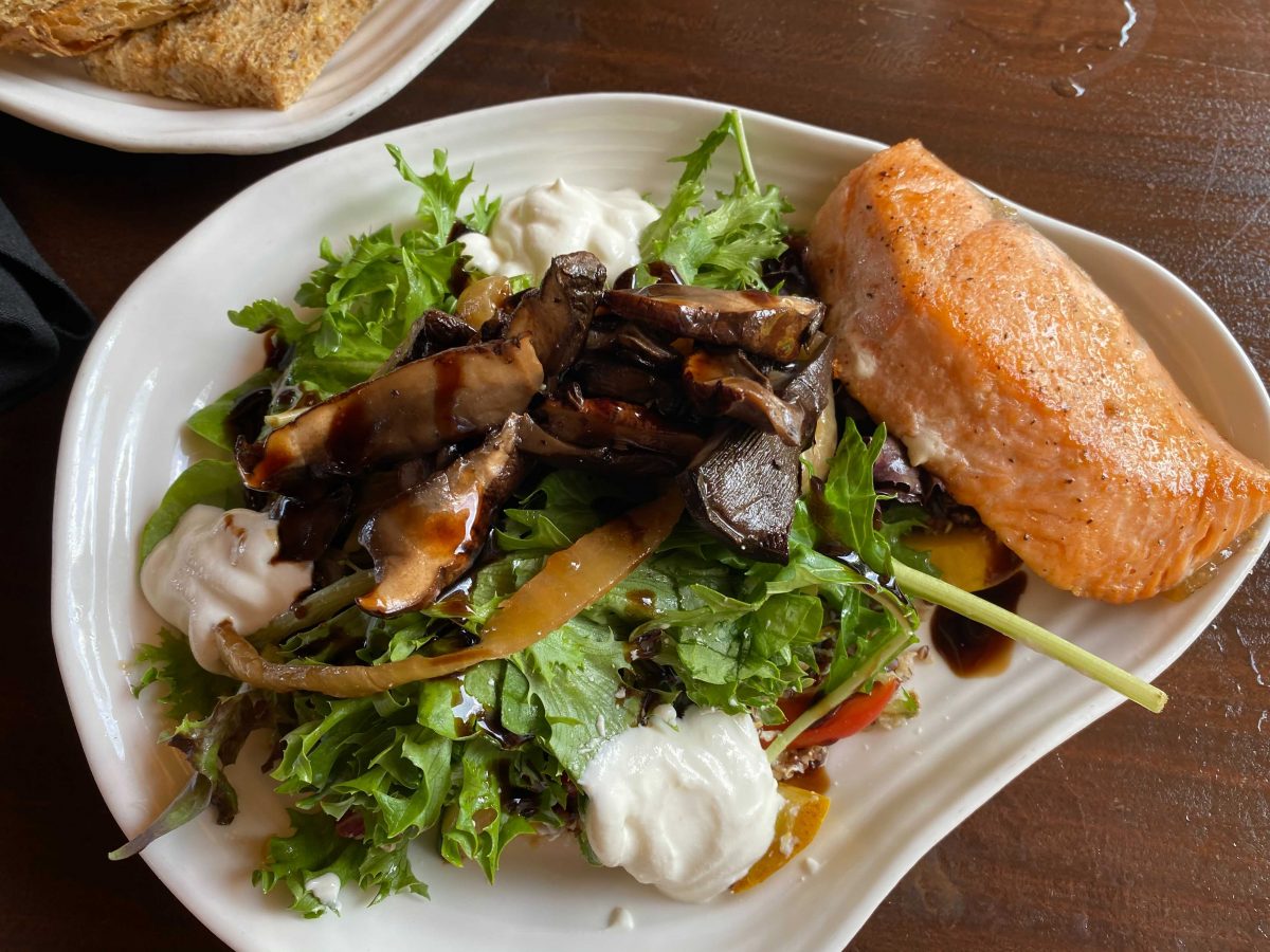 REVIEW Geyser Point Bar and Grill Never Disappoints TouringPlans