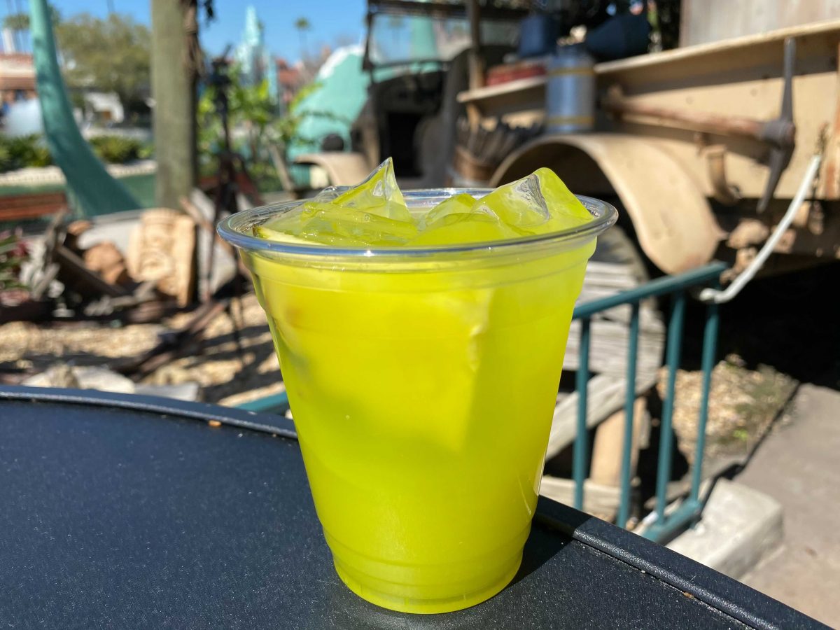 REVIEW Oasis Canteen is the Perfect Stop for a Drink at Hollywood