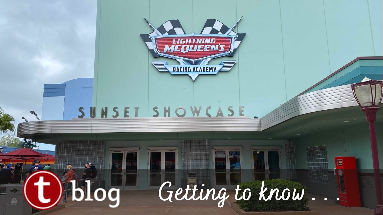 Lightning McQueen's Racing Academy - Full Show at Disney's Hollywood  Studios 
