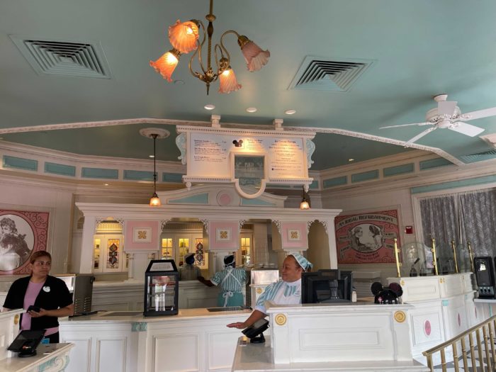 FIRST LOOK at the Reopened Plaza Ice Cream Parlor in Magic Kingdom!