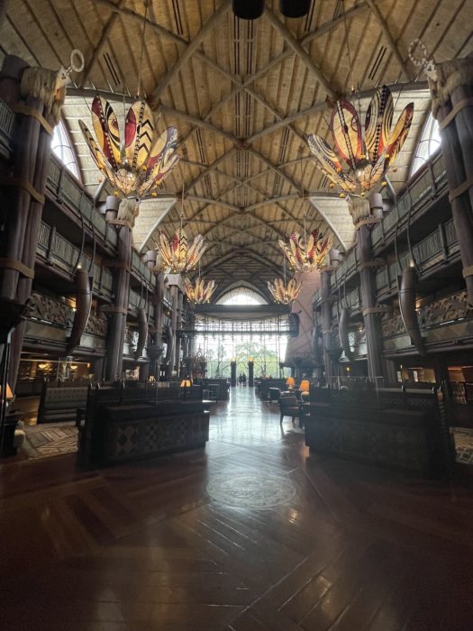 Animal Kingdom Lodge Gift Shop & Lobby - Zawadi Marketplace 