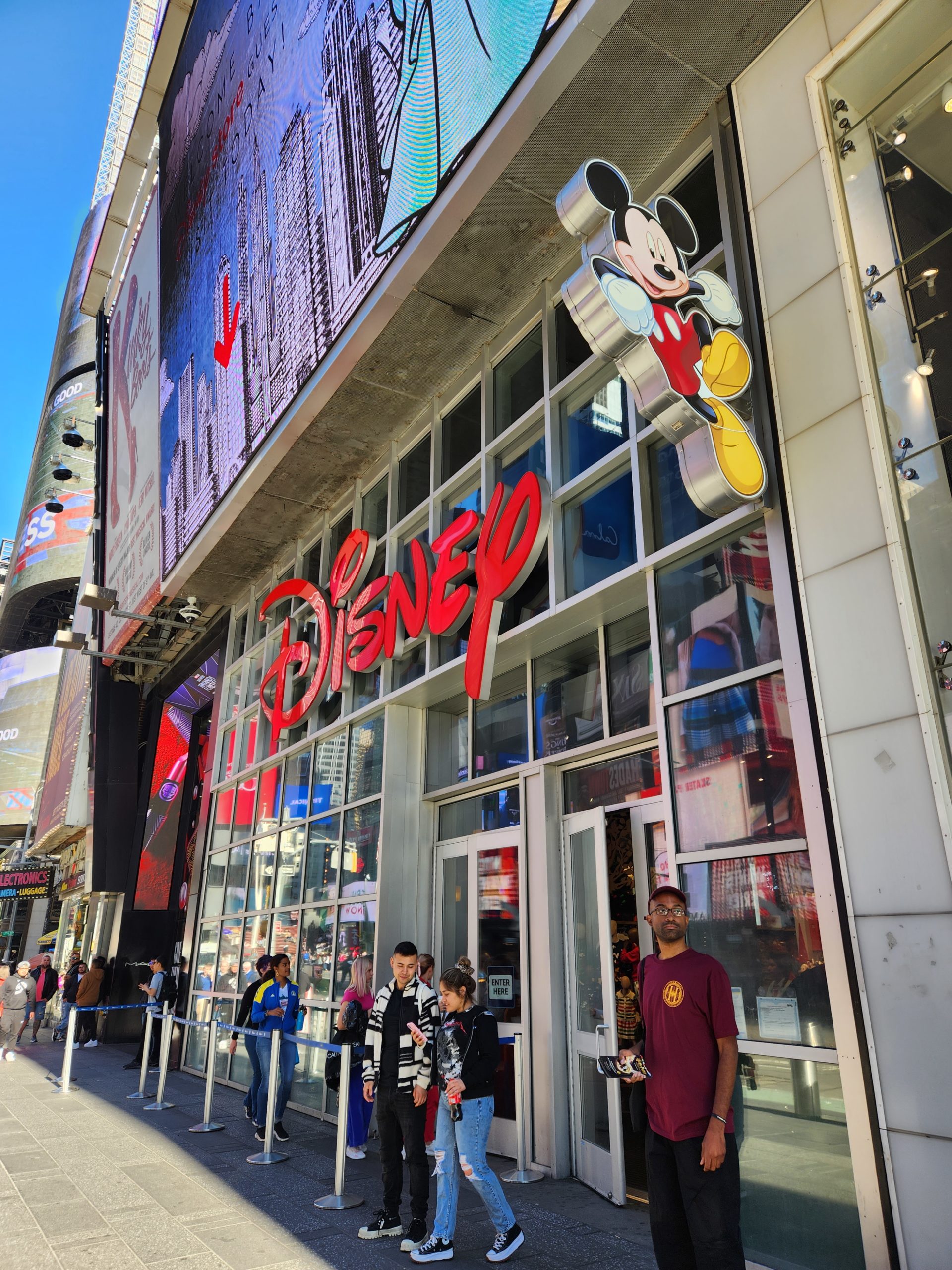 2023's Last Disney Store: An NYC Times Square Tour 