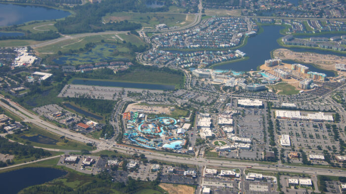 bioreconstruct on X: Aerial look at Universal Orlando Team Member parking.  The parking garage was expanded last year, the right-most section.   / X