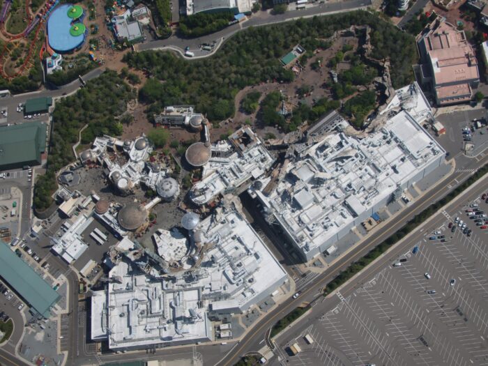 bioreconstruct on X: Aerial look at Universal Orlando Team Member parking.  The parking garage was expanded last year, the right-most section.   / X