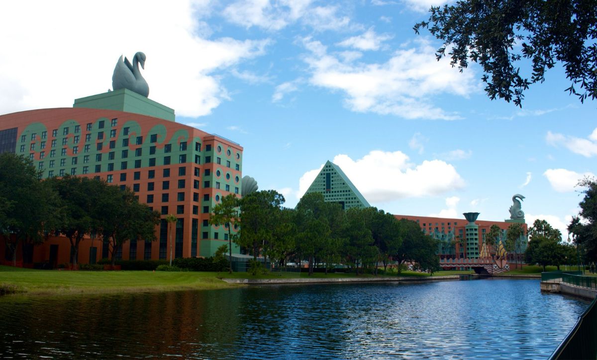 Walt Disney World Swan and Dolphin theme park drop off locations