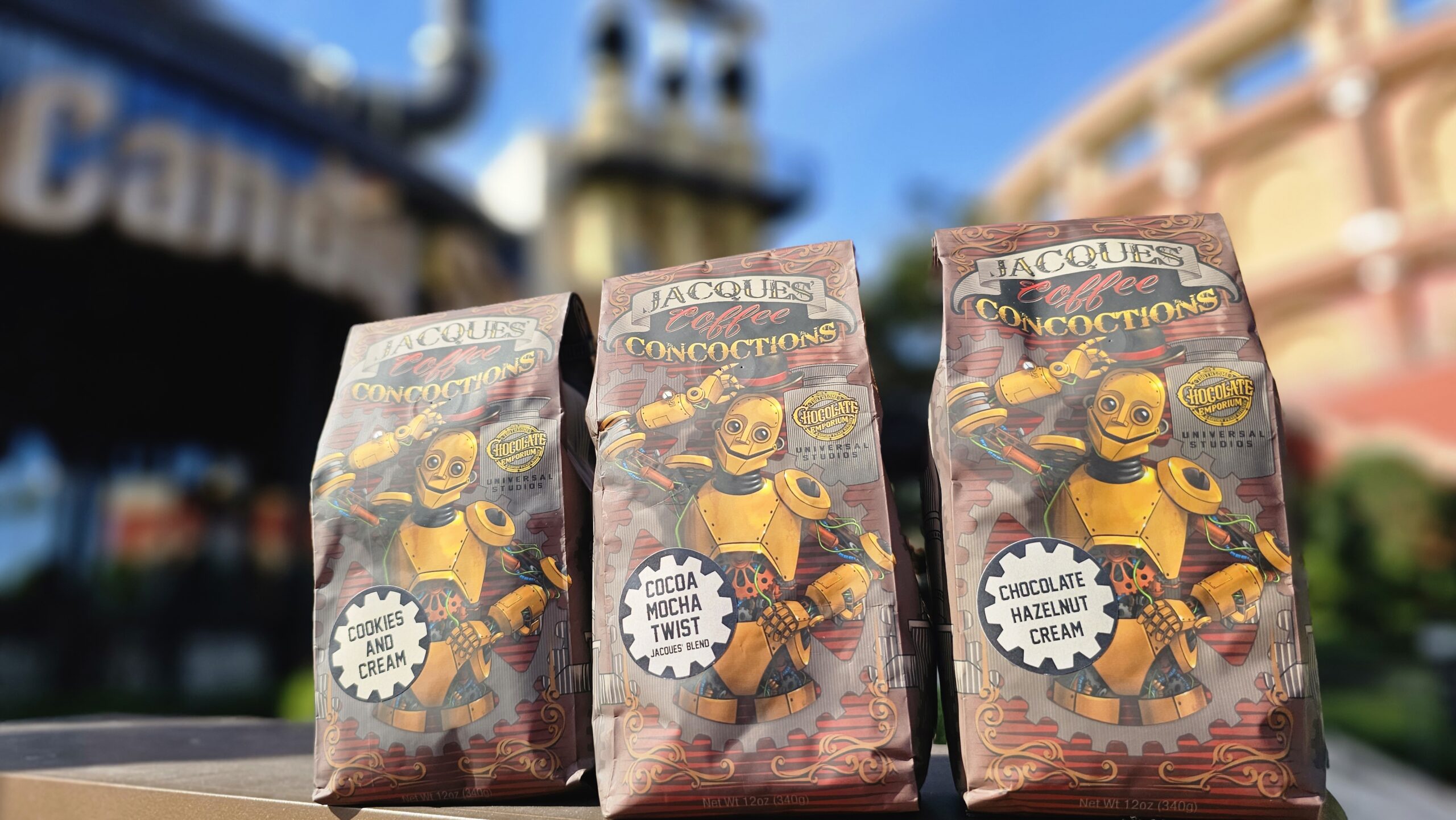 SATURDAY SIX: Our Most Wanted Christmas Gifts from the UNIVERSAL ORLANDO  RESORT (Wizarding World, Minions, Earl the Squirrel and more!)